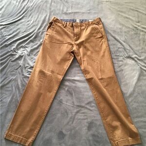 Gap Men’s Straight leg Khakis (35x32) dark tan